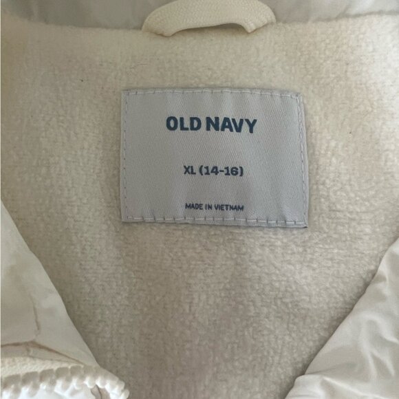 Old Navy Girls White Puffer Vest Sherpa Lined XL 14–16 - Picture 2 of 6